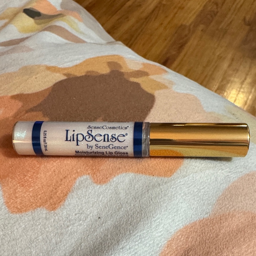 SeneGence LipSense Moisturizing Lip Gloss - Clover